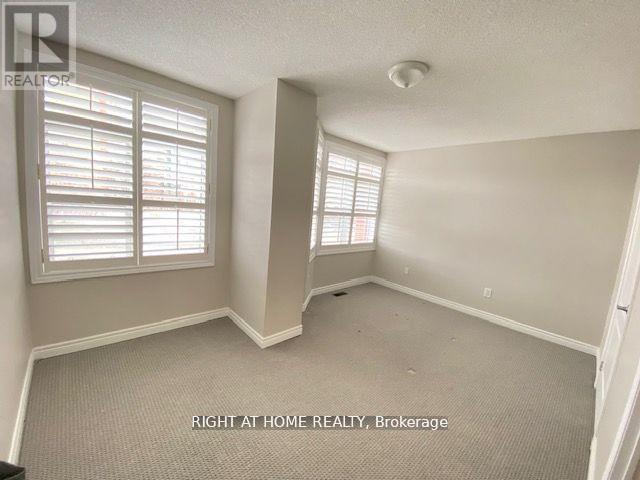 36 Michael Power Place, Toronto, Ontario  M9A 5G9 - Photo 11 - W12142954