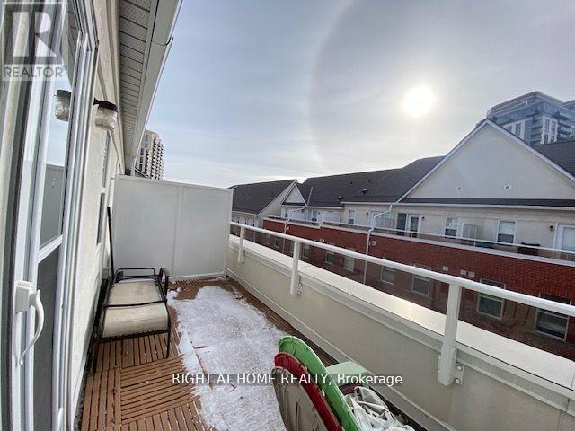 36 Michael Power Place, Toronto, Ontario  M9A 5G9 - Photo 17 - W12142954