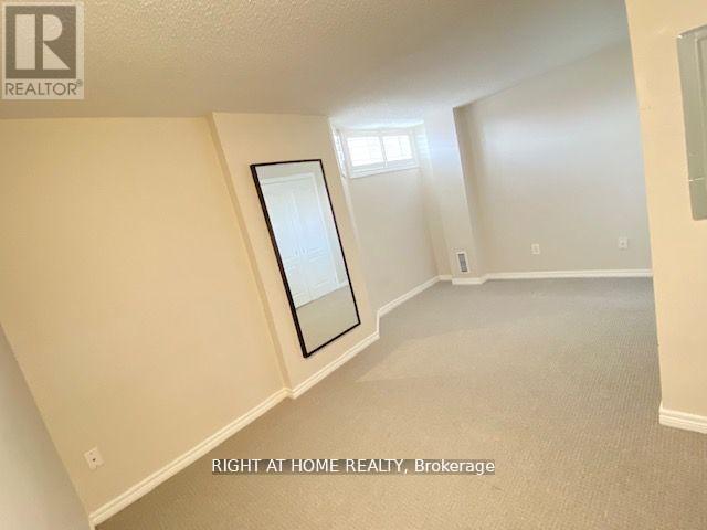 36 Michael Power Place, Toronto, Ontario  M9A 5G9 - Photo 20 - W12142954