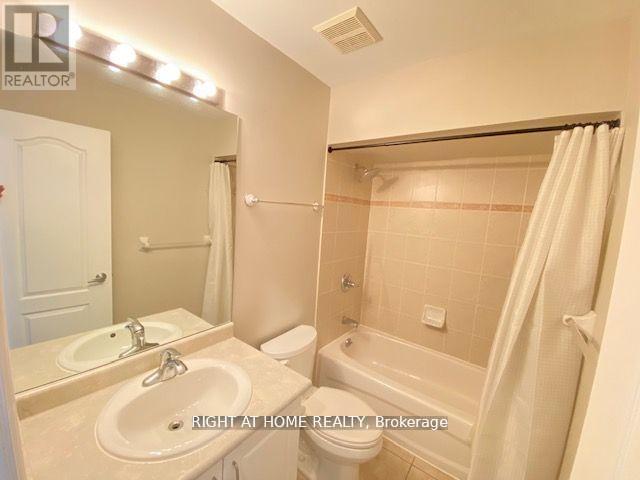 36 Michael Power Place, Toronto, Ontario  M9A 5G9 - Photo 9 - W12142954