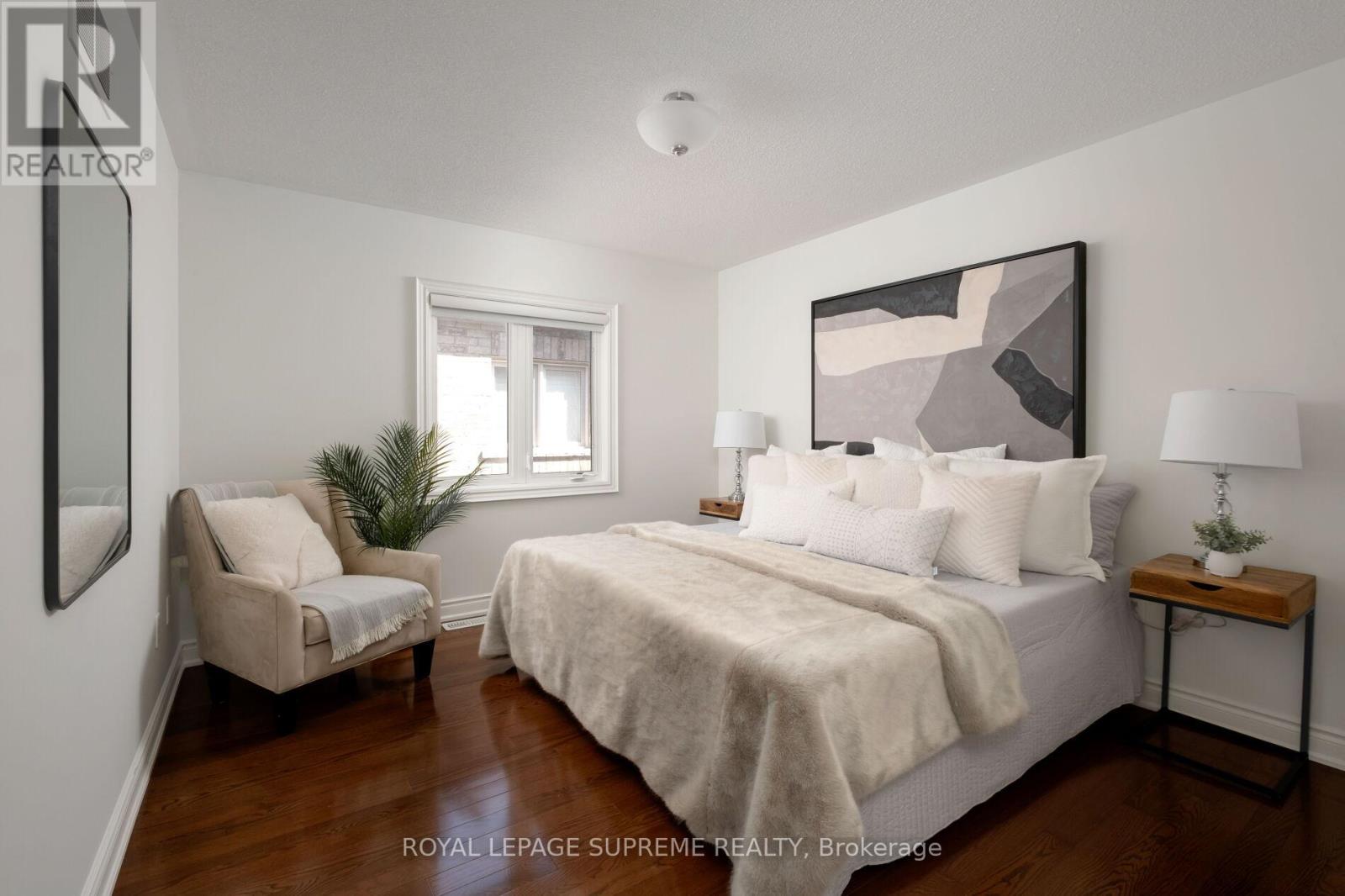 532 Amarone Court, Mississauga (Meadowvale Village), Ontario  L5W 0A7 - Photo 33 - W12142982