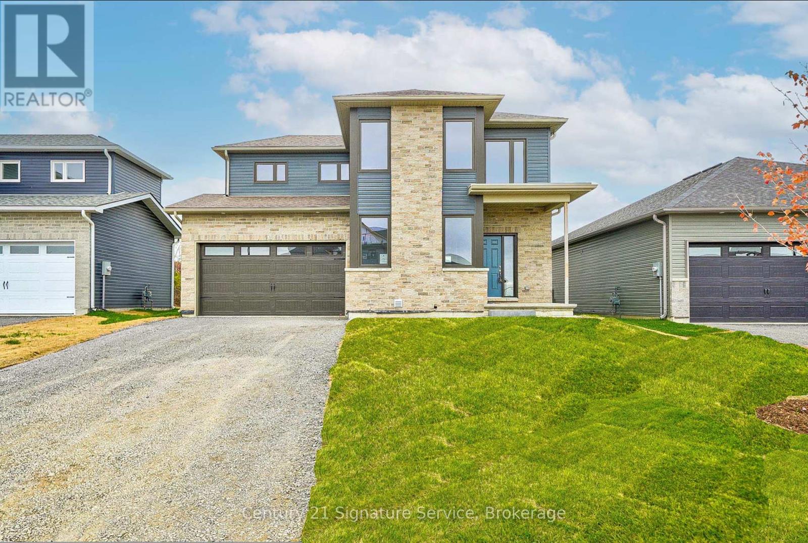 12 GRIFFIN STREET, Prince Edward County, Ontario