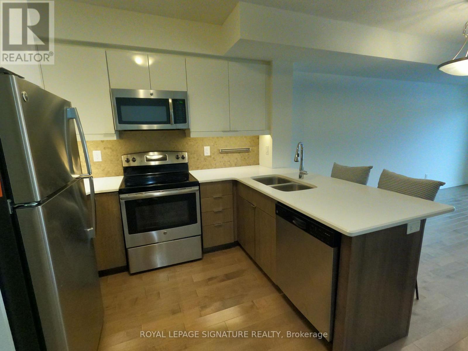 607 - 53 Arthur Street, Guelph, Ontario  N1E 0P5 - Photo 6 - X12142989
