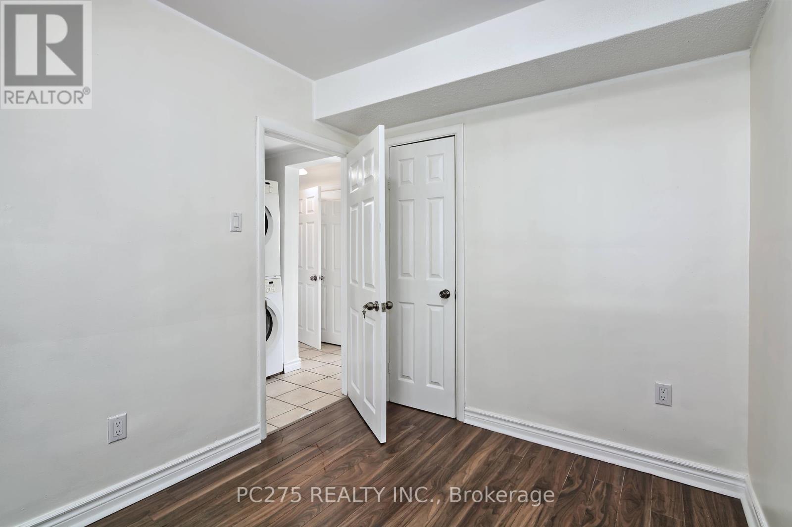 202 Michaelmas Street, London East (East C), Ontario  N5Y 1N1 - Photo 25 - X12143005