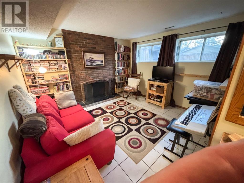 9 Glendale Way, Cochrane, Alberta  T4C 1J2 - Photo 25 - A2217294