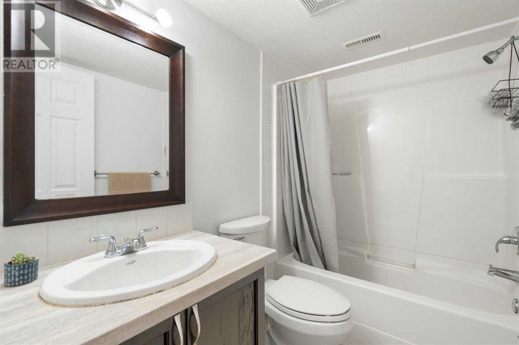 Property at 11, 8112 36 Avenue NW image 5
