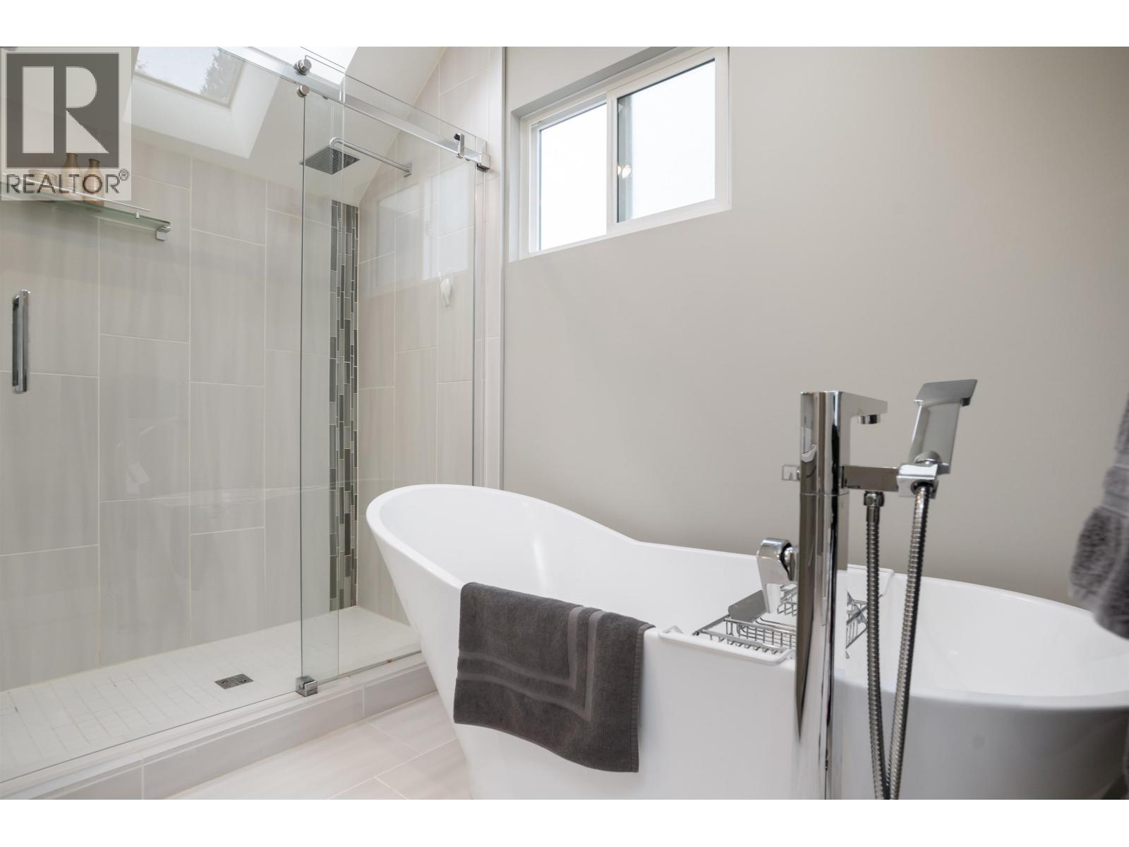 4001 Rose Crescent, West Vancouver, British Columbia  V7V 2N6 - Photo 17 - R3001709