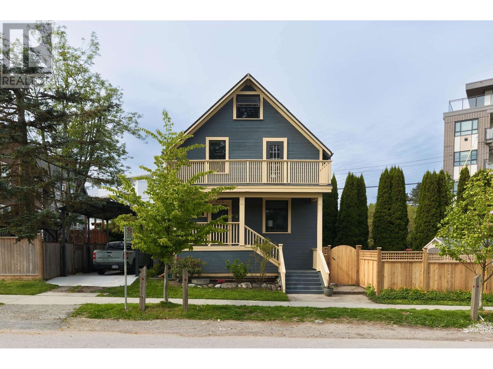 Property at 925 E 19TH AVENUE image 1