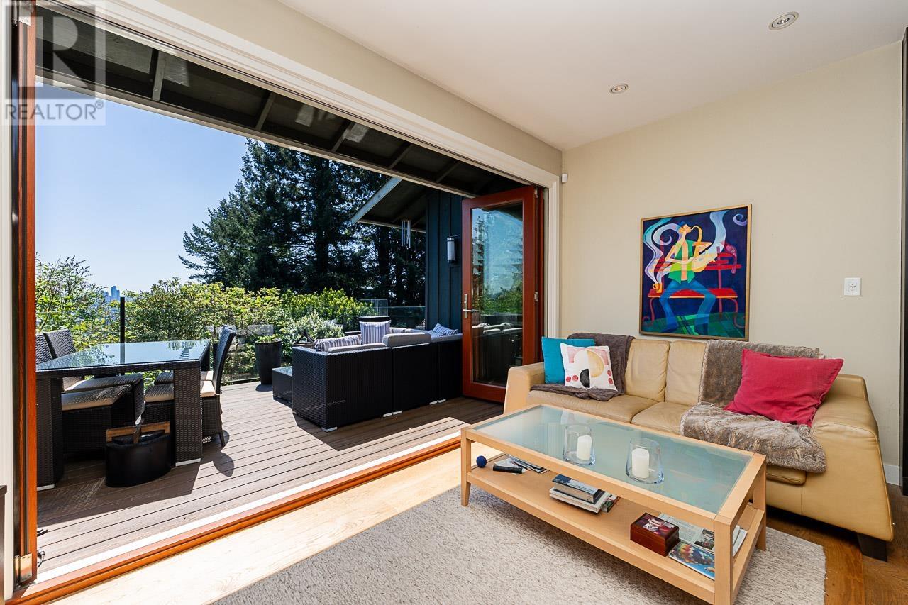920 Adderley Street, North Vancouver, British Columbia  V7L 1T1 - Photo 11 - R3001755