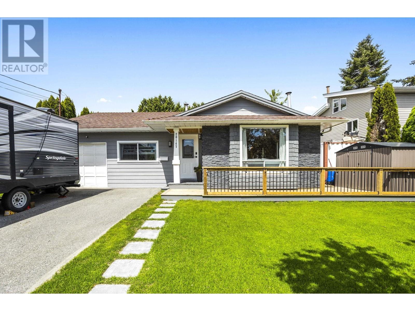 Property at 20147 HAMPTON STREET image 1