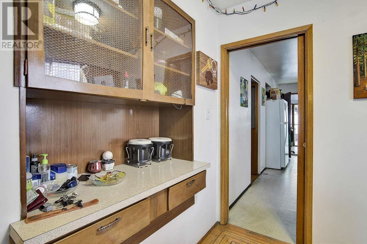 2149 E 32nd Avenue, Vancouver, British Columbia  V5N 3C1 - Photo 5 - R3001760