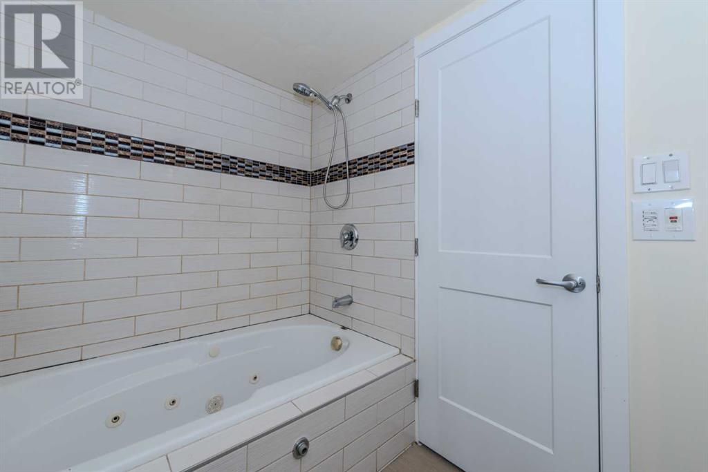 301 Fonda Way Se, Calgary, Alberta  T2A 5W1 - Photo 17 - A2220482