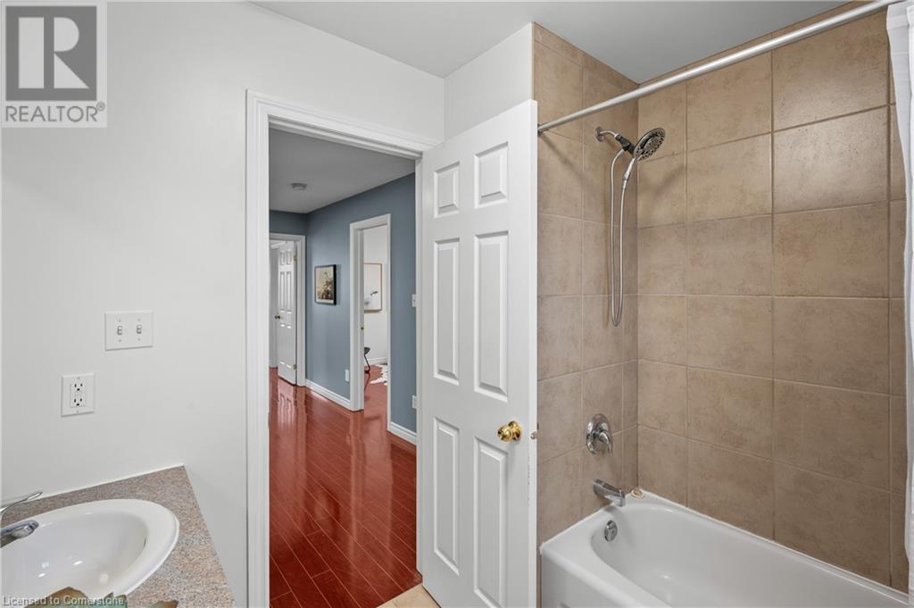 100 Thames Way, Mount Hope, Ontario  L0R 1W0 - Photo 39 - 40715939