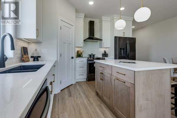 97 Gray Close, Sylvan Lake, Alberta  T4S 0W4 - Photo 6 - A2188813