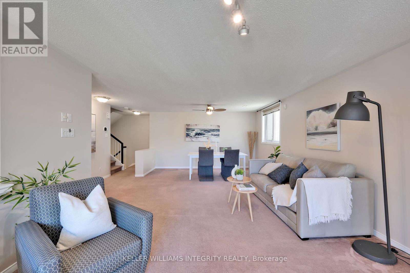 B - 10 Daybreak Street, Ottawa, Ontario  K2G 6T9 - Photo 15 - X12143010