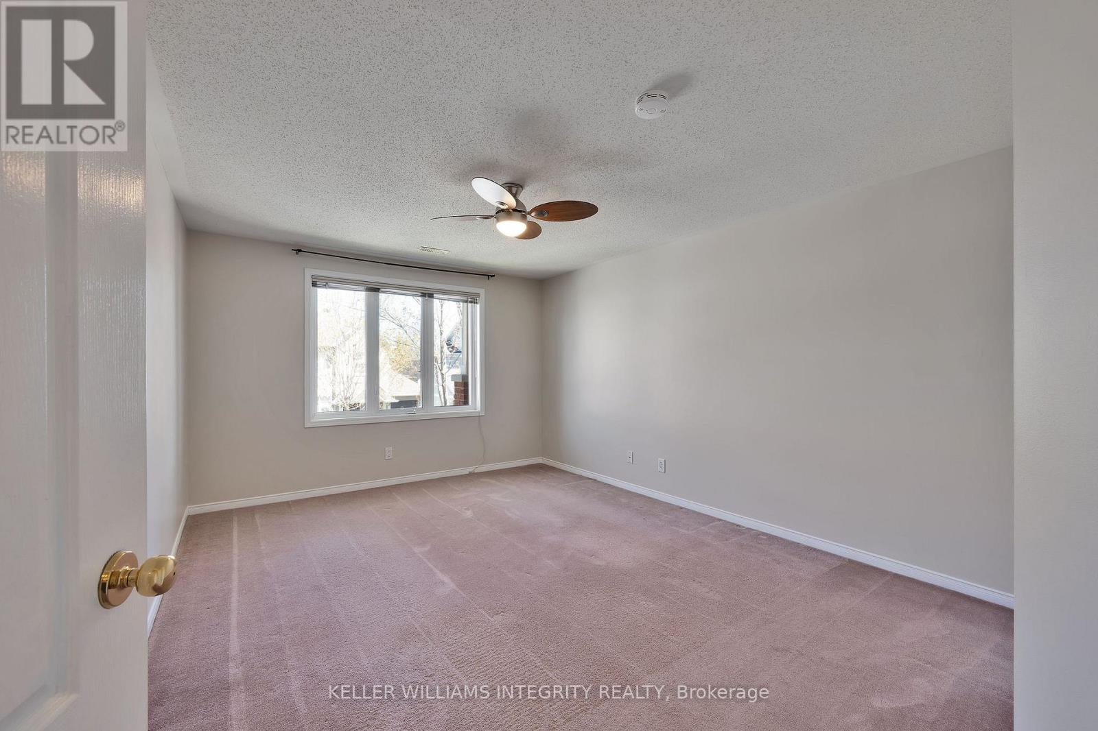 B - 10 Daybreak Street, Ottawa, Ontario  K2G 6T9 - Photo 24 - X12143010