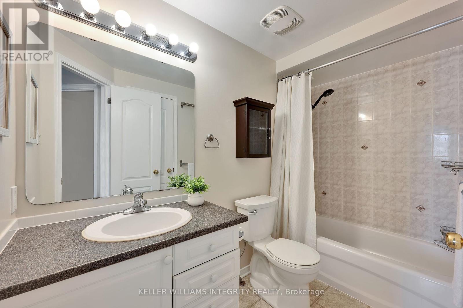 B - 10 Daybreak Street, Ottawa, Ontario  K2G 6T9 - Photo 28 - X12143010