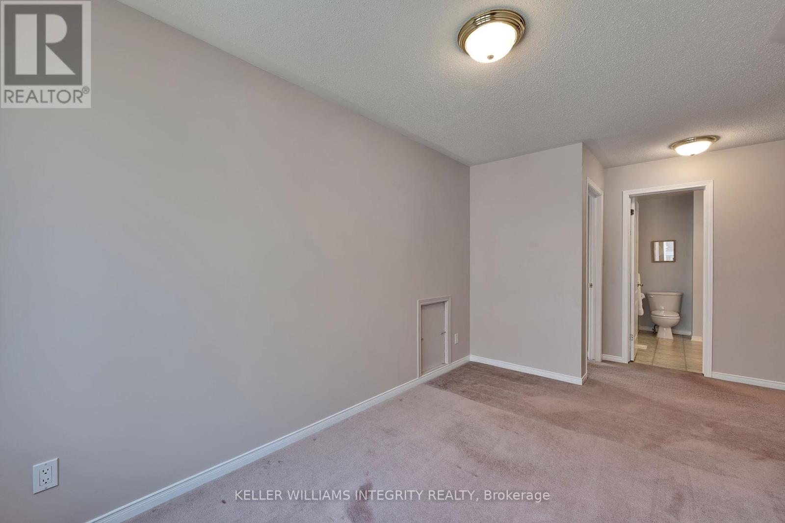 B - 10 Daybreak Street, Ottawa, Ontario  K2G 6T9 - Photo 30 - X12143010