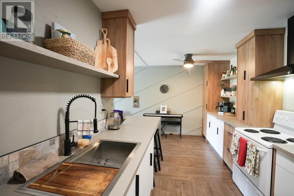 Property at 305 3777 MASSEY DRIVE image 3
