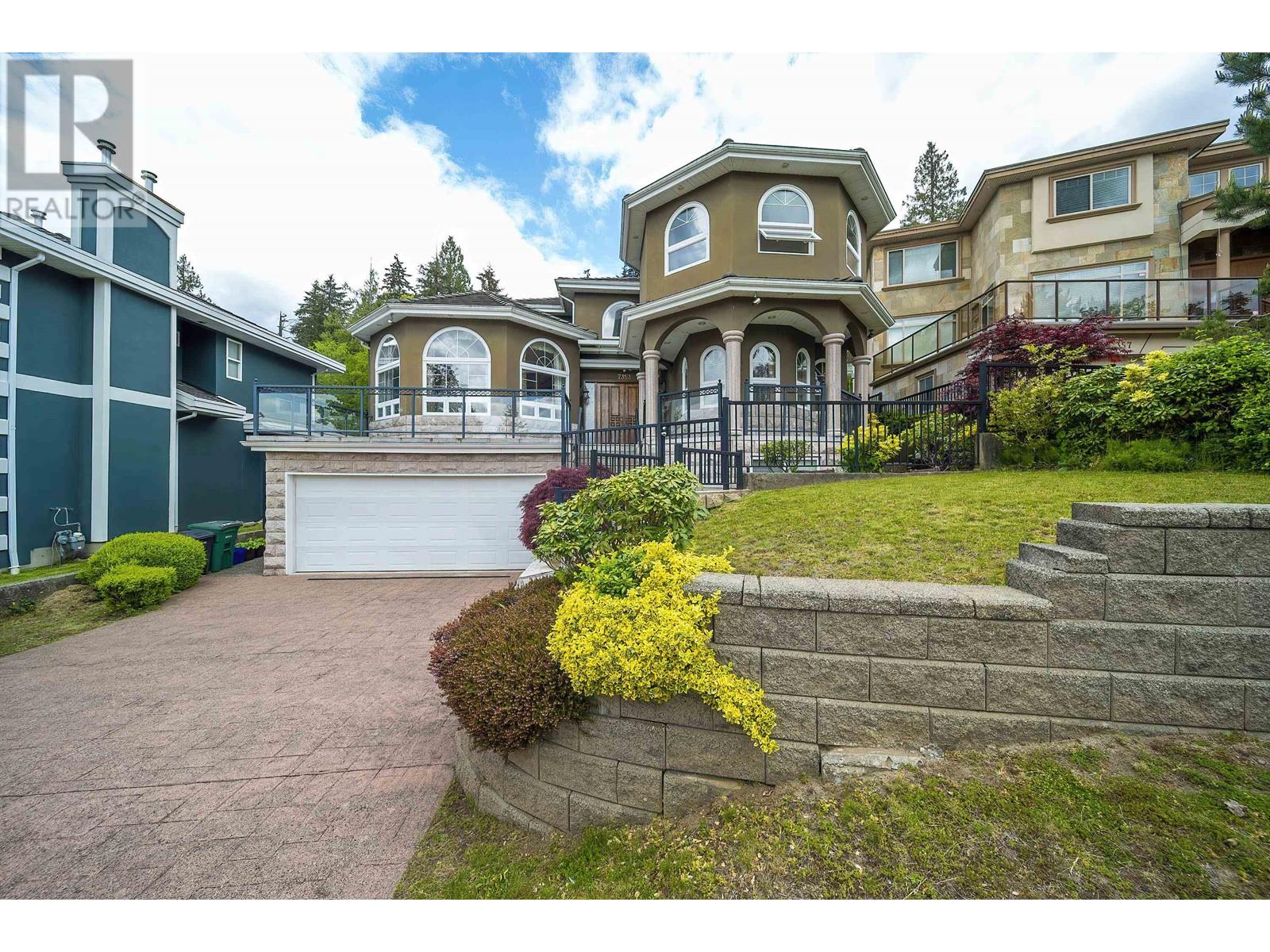 7353 Union Street, Burnaby, British Columbia  V5A 1J1 - Photo 2 - R3001505