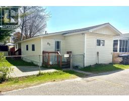 82 SEVENTH STREET, Essa, Ontario