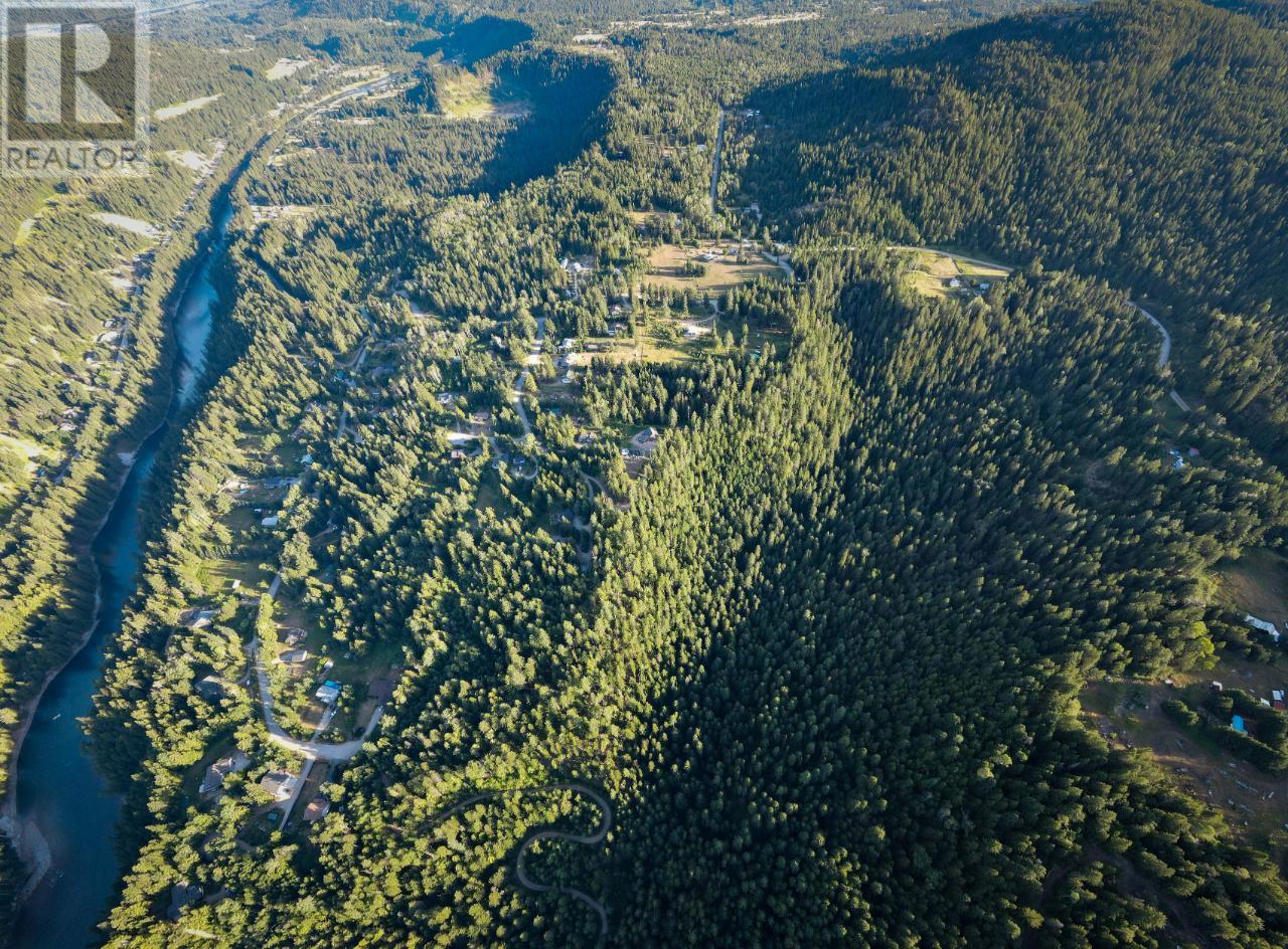 4351 Poplar Ridge Road, Krestova, British Columbia  V0G 1H1 - Photo 5 - 10347616