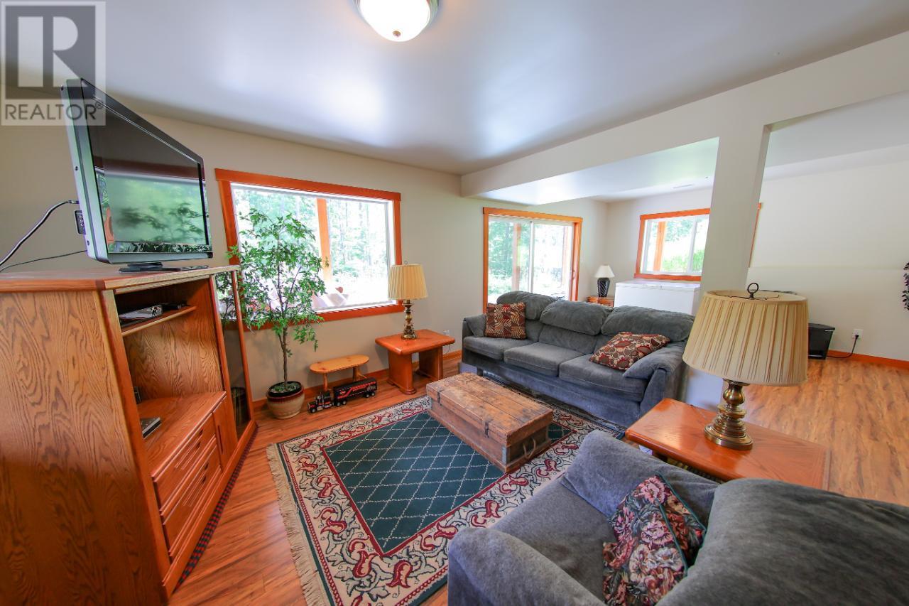 4351 Poplar Ridge Road, Krestova, British Columbia  V0G 1H1 - Photo 31 - 10347616
