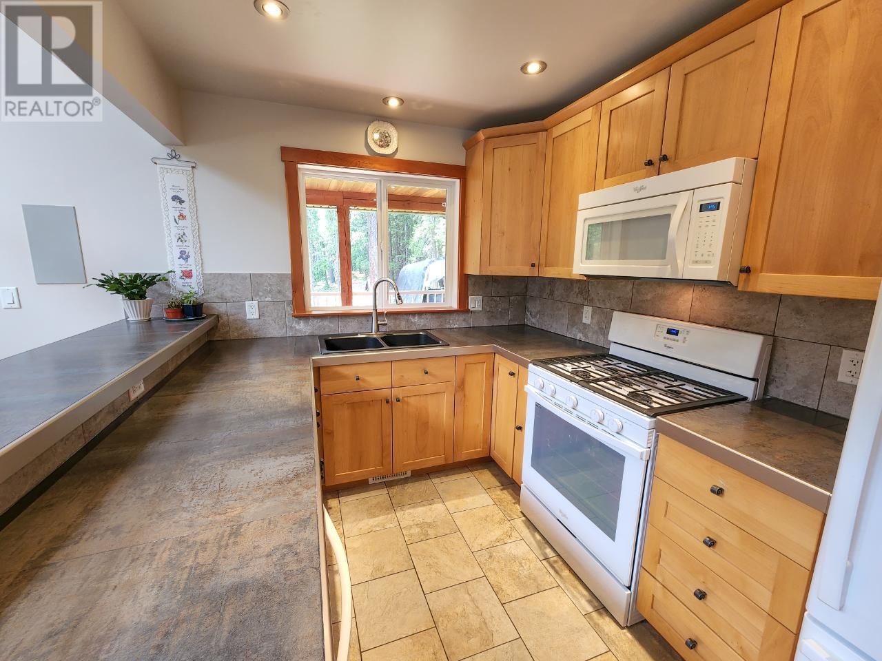 4351 Poplar Ridge Road, Krestova, British Columbia  V0G 1H1 - Photo 16 - 10347616