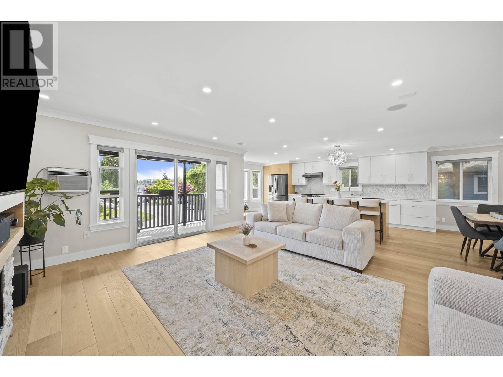 Property at 19489 115A AVENUE image 4