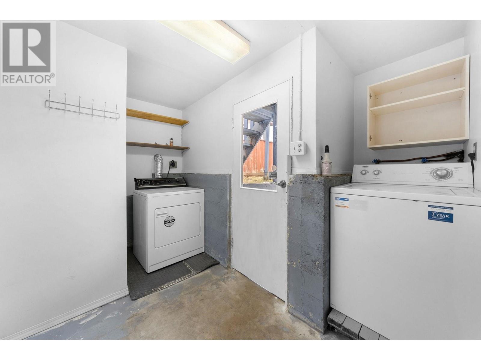 432 W 25th Street, North Vancouver, British Columbia  V7N 2G2 - Photo 32 - R3001520