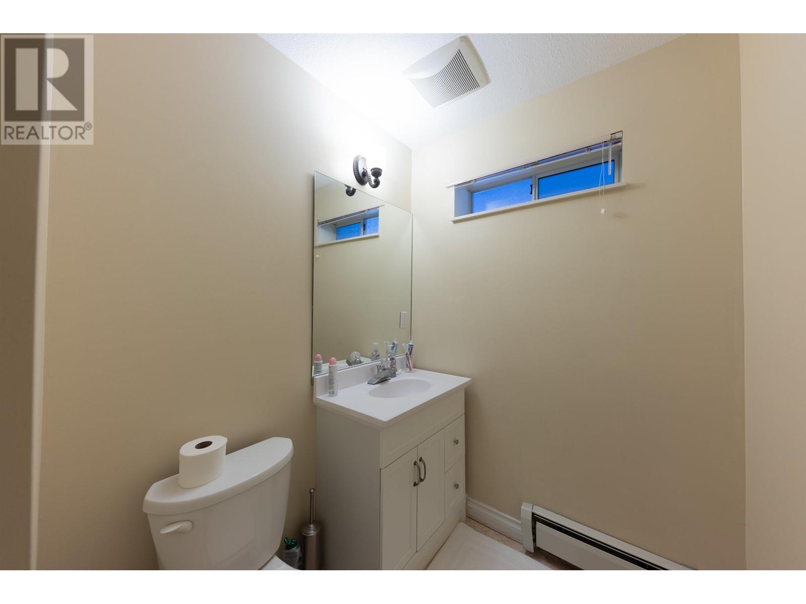 Listing Picture 21 of 40 : 3982 W 29TH AVENUE, Vancouver / 溫哥華 - 魯藝地產 Yvonne Lu Group - MLS Medallion Club Member