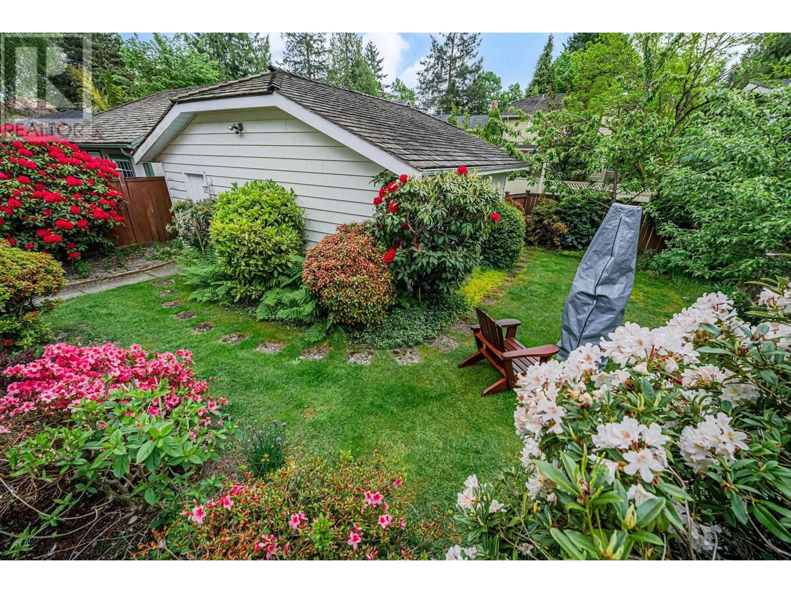 Listing Picture 39 of 40 : 3982 W 29TH AVENUE, Vancouver / 溫哥華 - 魯藝地產 Yvonne Lu Group - MLS Medallion Club Member