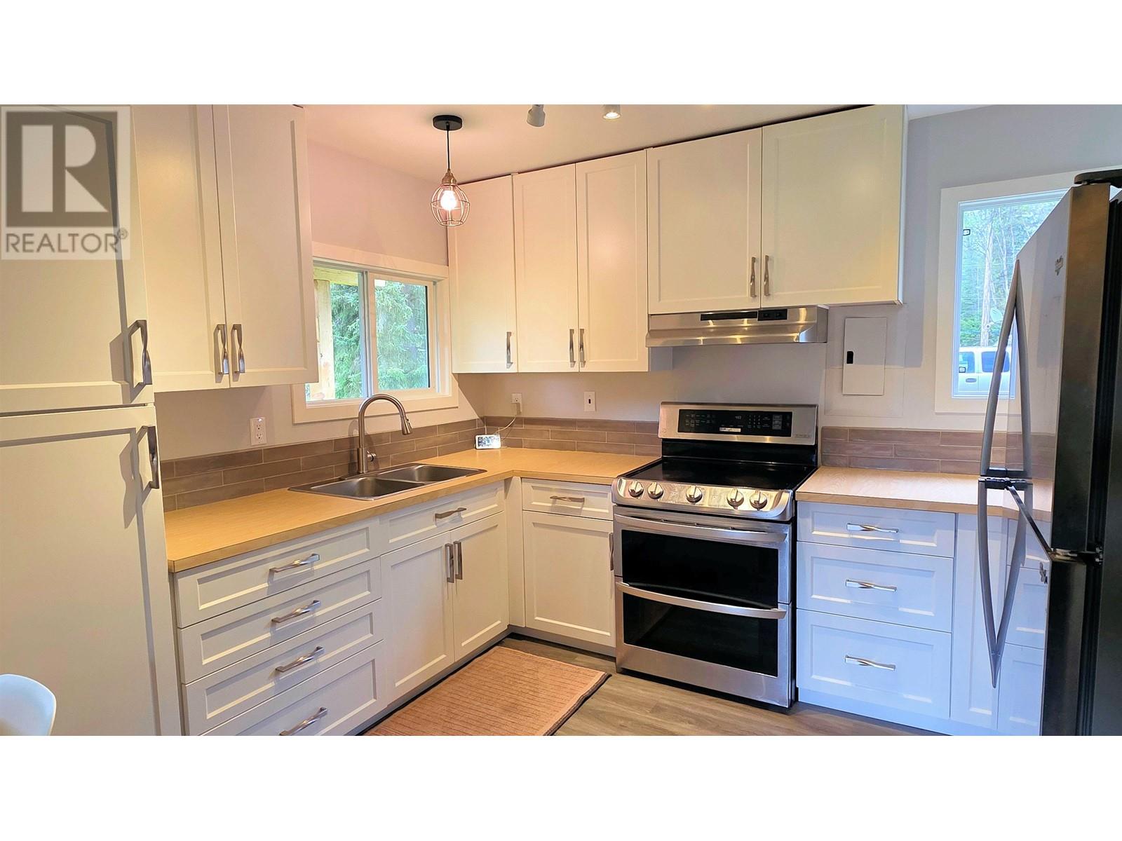 14 Comeau Road, Hazelton, British Columbia  V0J 2J1 - Photo 11 - R2997826