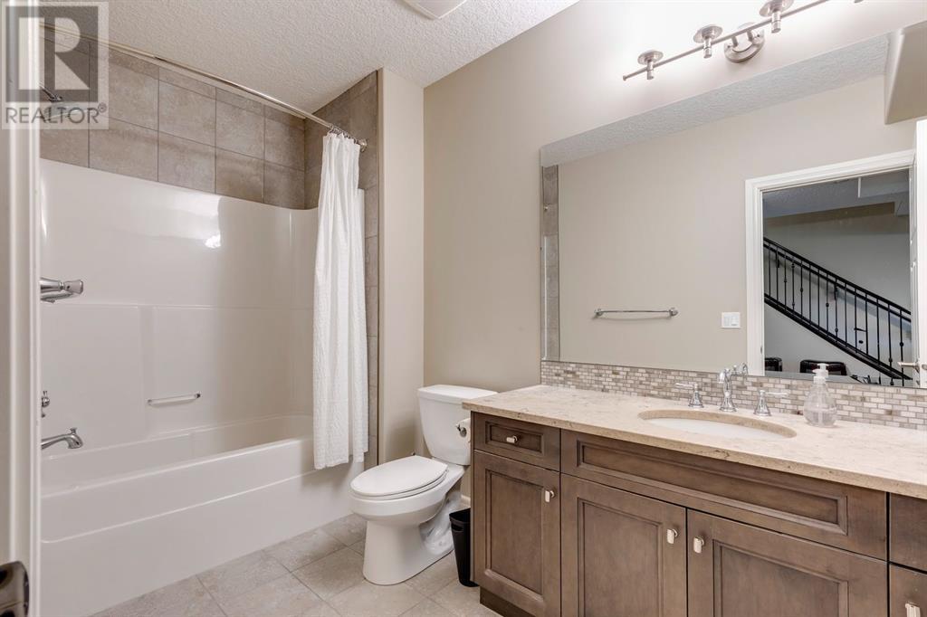194 Valley Pointe Way Nw, Calgary, Alberta  T3B 6B3 - Photo 26 - A2218802
