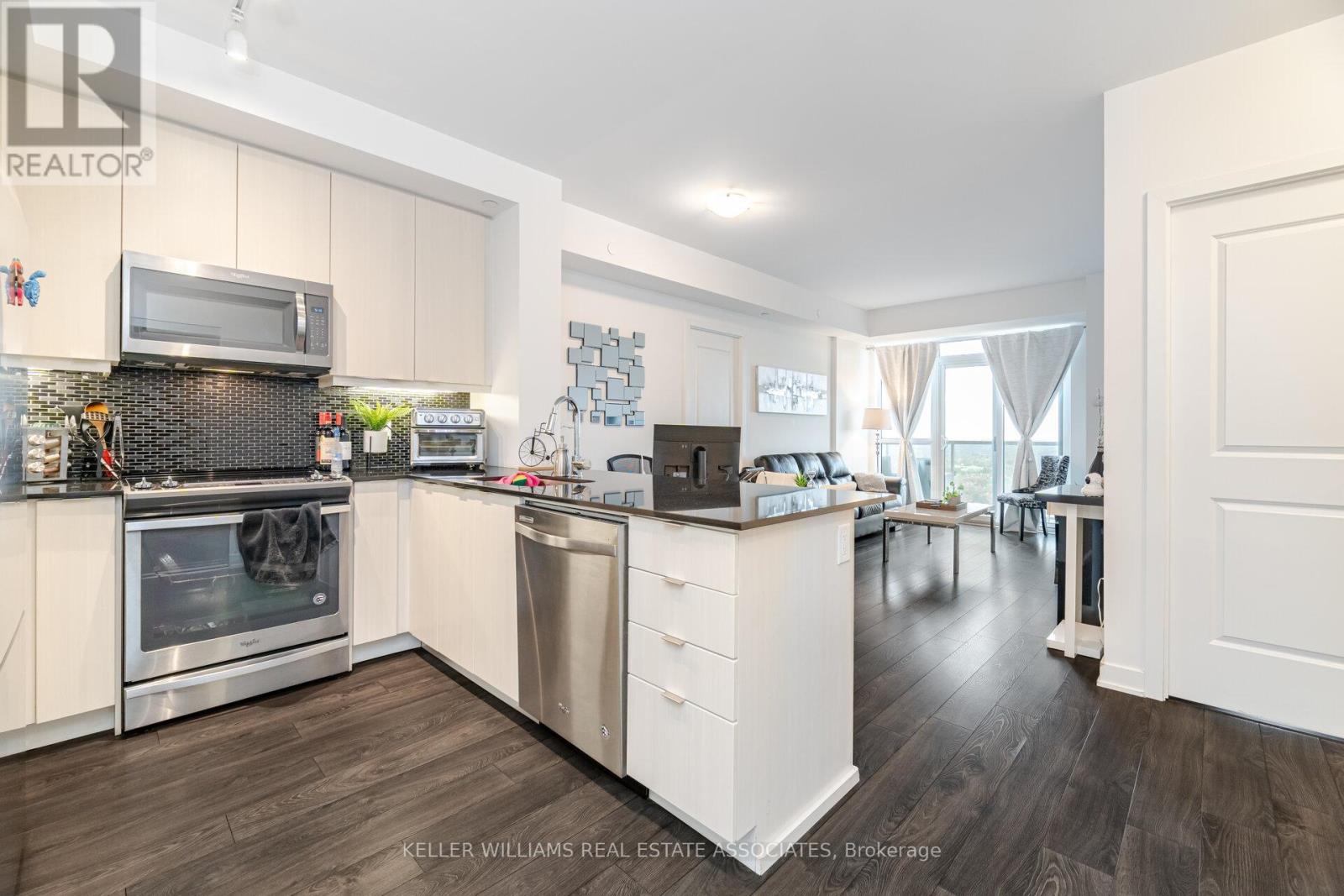 1505 - 4633 Glen Erin Drive, Mississauga, Ontario  L5M 0Y6 - Photo 10 - W12143031