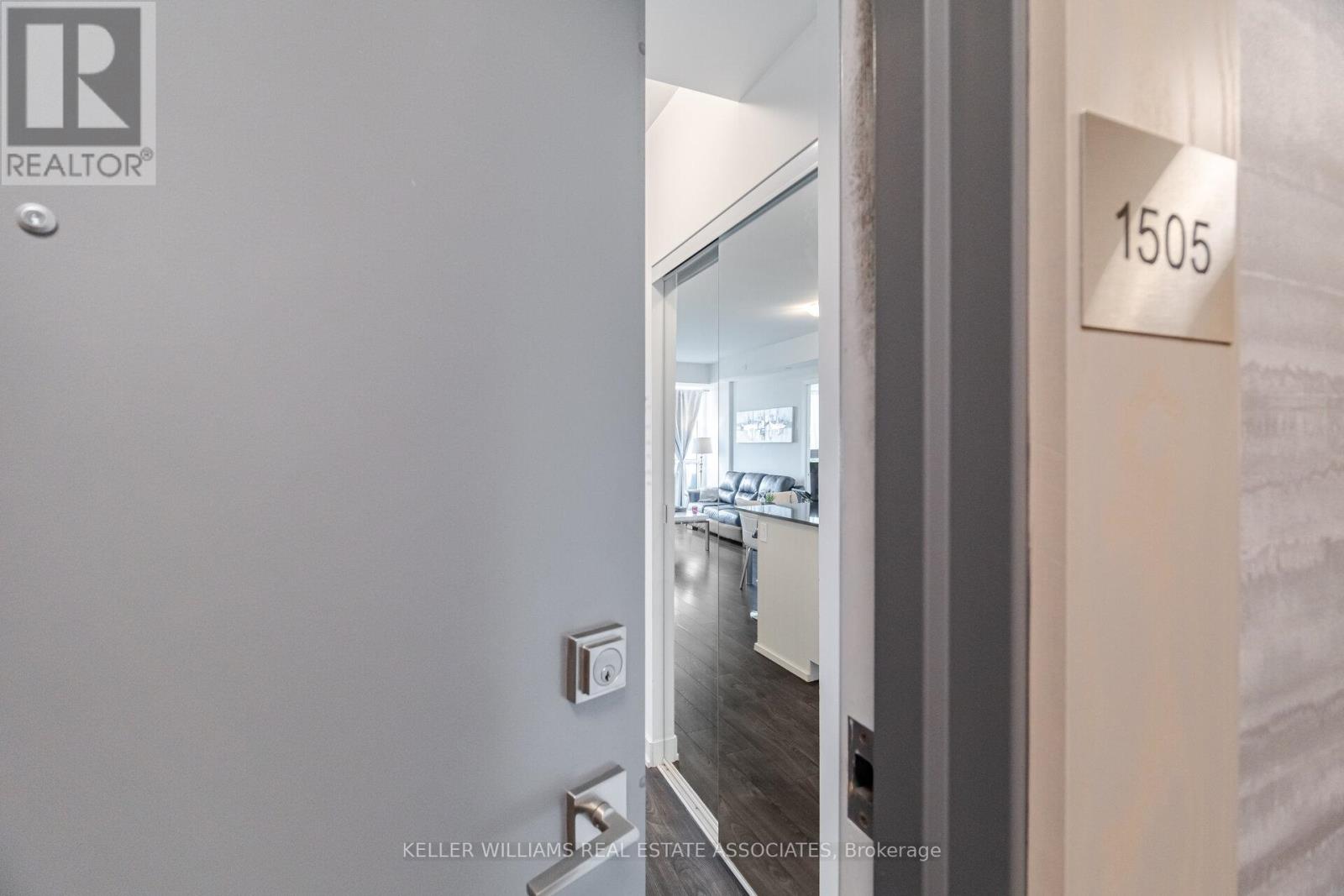 1505 - 4633 Glen Erin Drive, Mississauga, Ontario  L5M 0Y6 - Photo 5 - W12143031