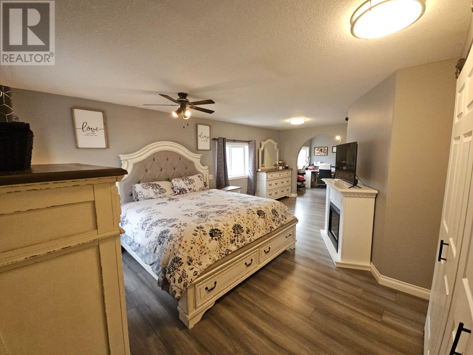 4748 Nicholson Road, Chetwynd, British Columbia  V0C 1J0 - Photo 28 - 10344085