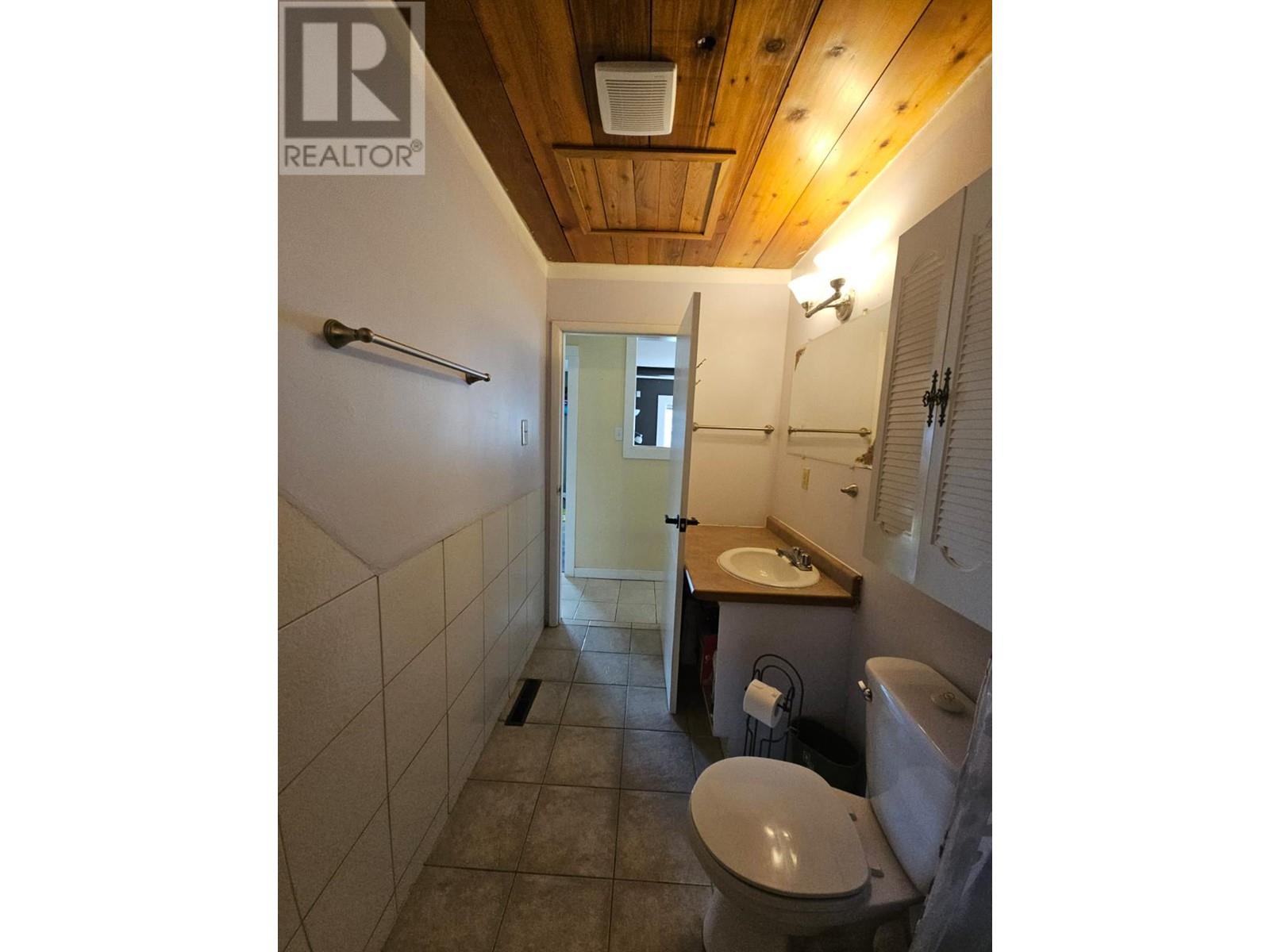 4748 Nicholson Road, Chetwynd, British Columbia  V0C 1J0 - Photo 46 - 10344085