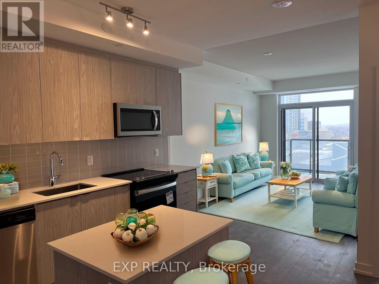 Property at 906 - 55 DUKE STREET image 1