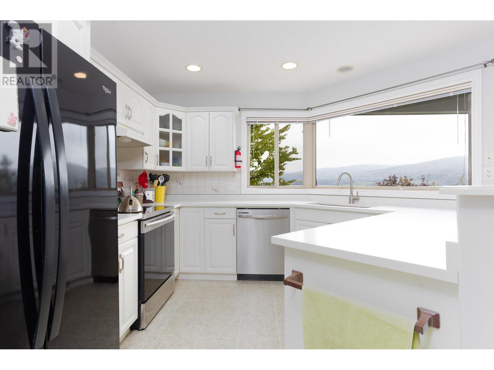 4074 Gellatly Road Unit# 233, West Kelowna, British Columbia  V4T 2S8 - Photo 9 - 10345672
