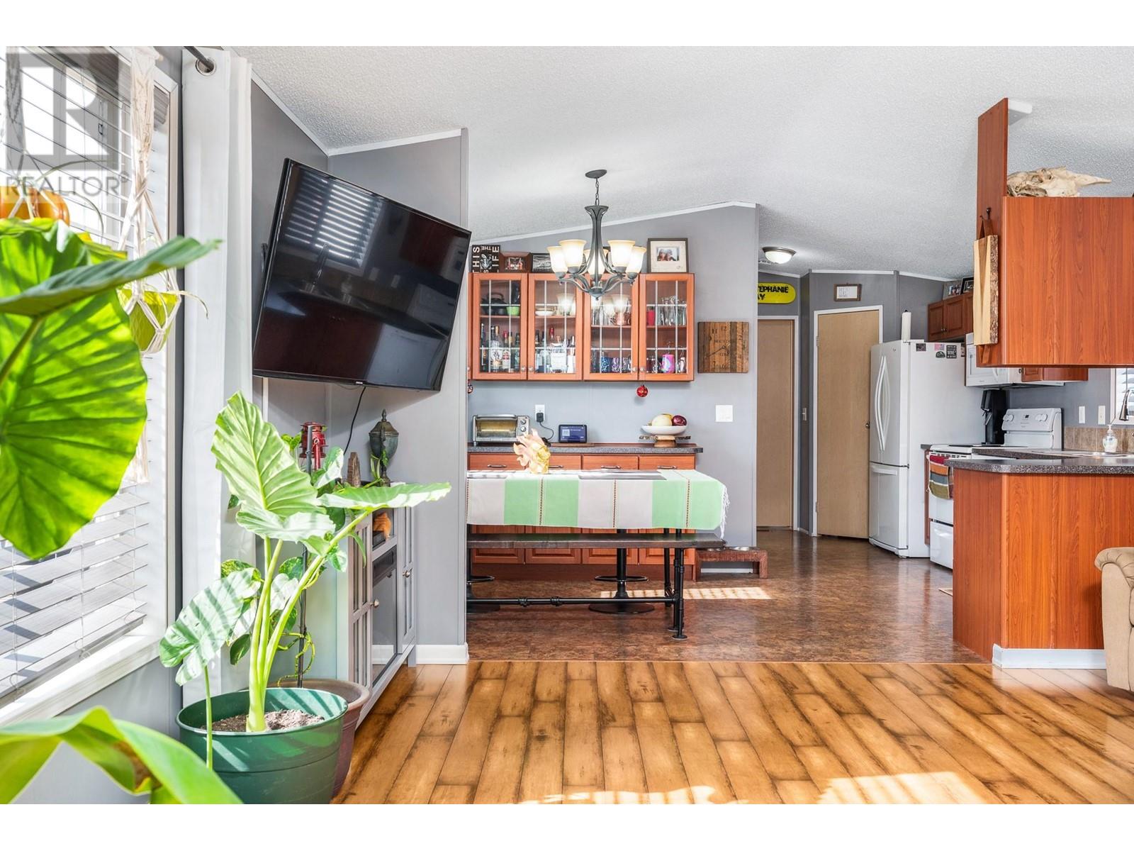 12560 Westside Road Unit# 10, Vernon, British Columbia  V1H 1S9 - Photo 17 - 10347528