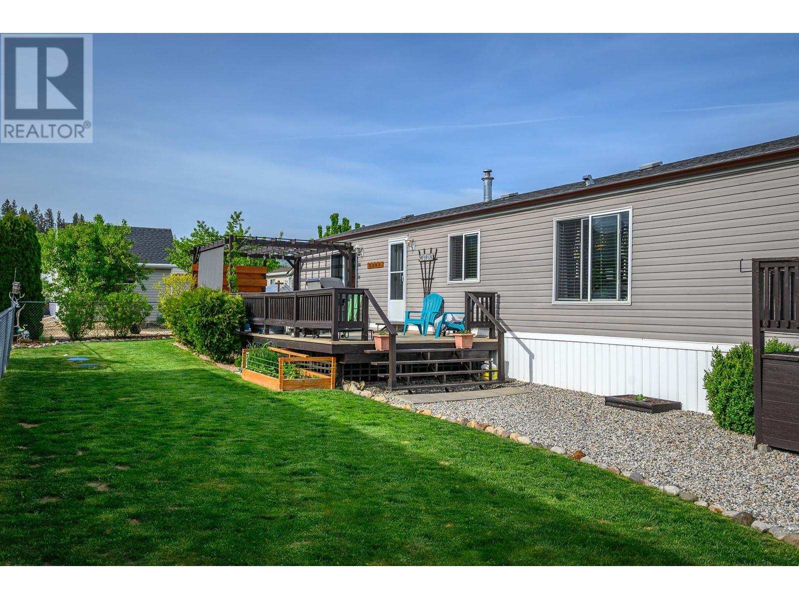 12560 Westside Road Unit# 10, Vernon, British Columbia  V1H 1S9 - Photo 3 - 10347528