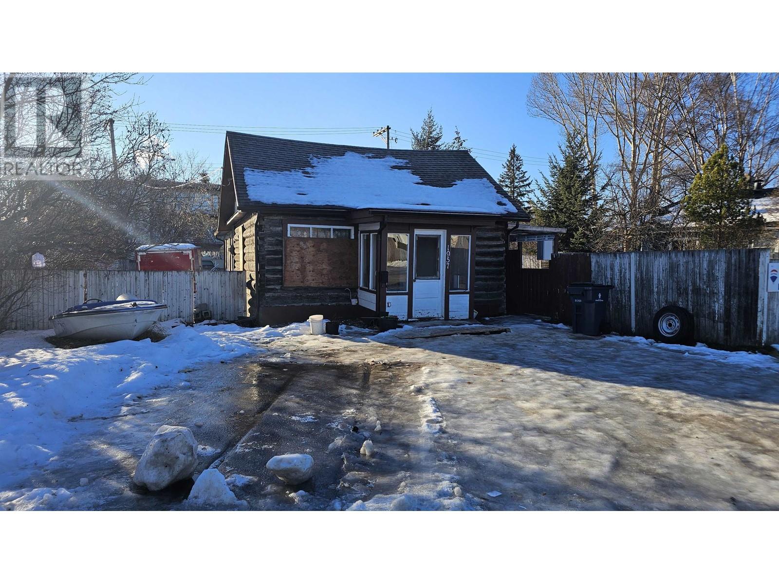 Property at 1957 ROSS CRESCENT image
