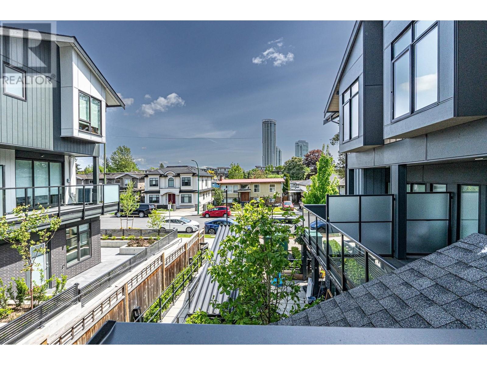 214 7131 17th Avenue, Burnaby, British Columbia  V3N 1K8 - Photo 11 - R3001548