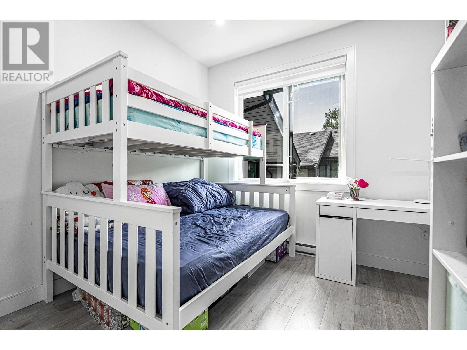 214 7131 17th Avenue, Burnaby, British Columbia  V3N 1K8 - Photo 13 - R3001548