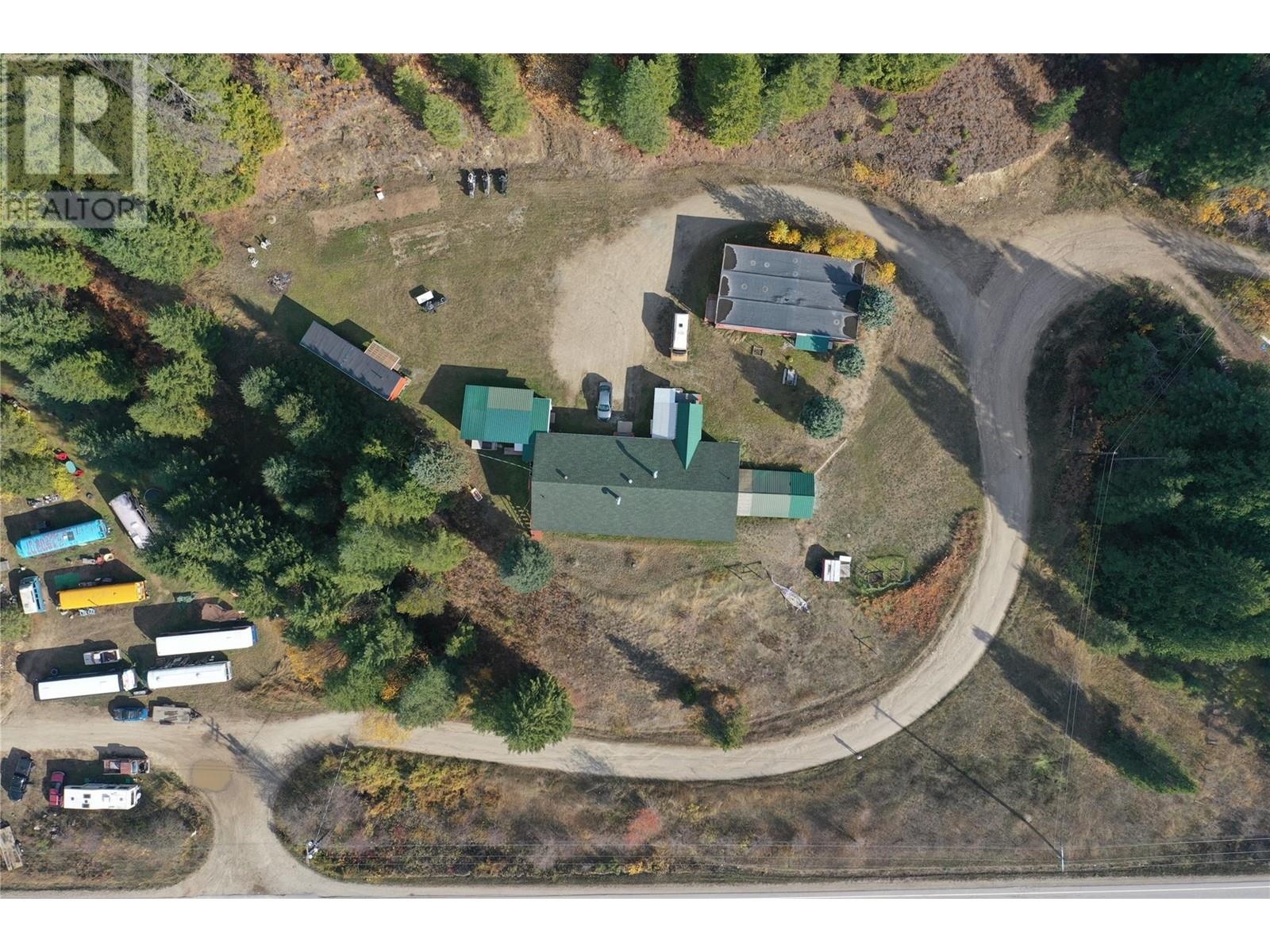 2276 6 Highway, Crescent Valley, BC V0G1H0