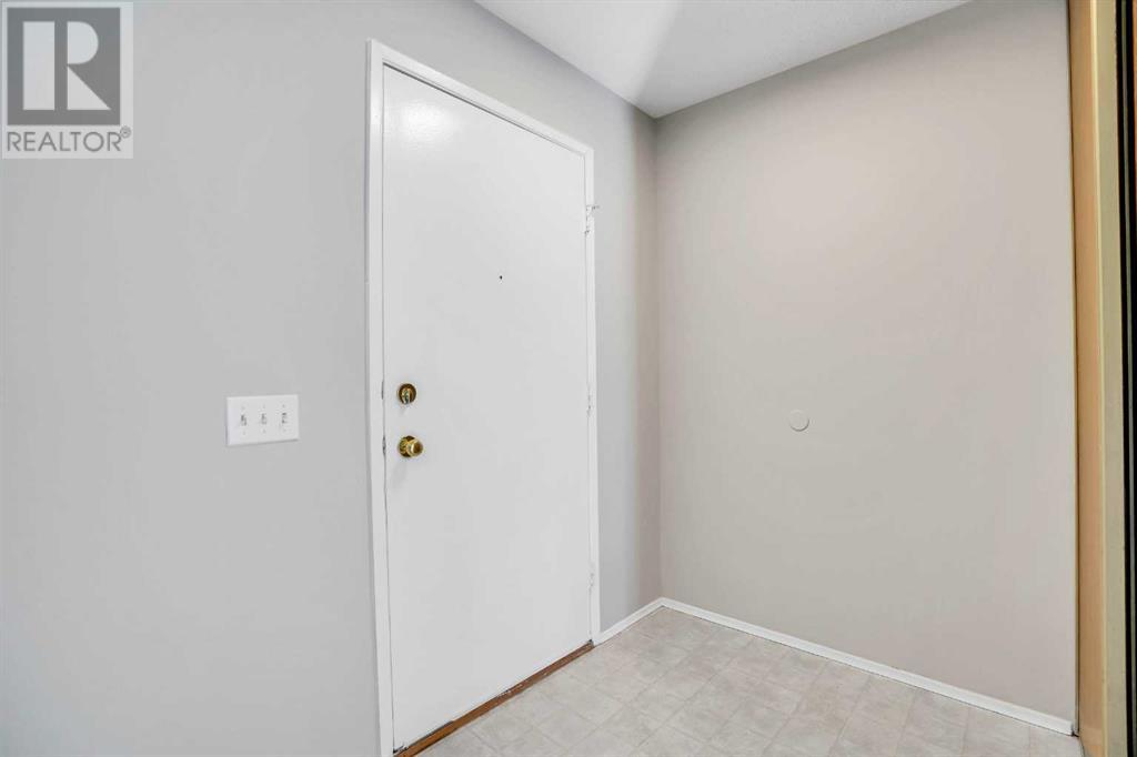 Property at 49, 6915 Ranchview Drive NW image 2