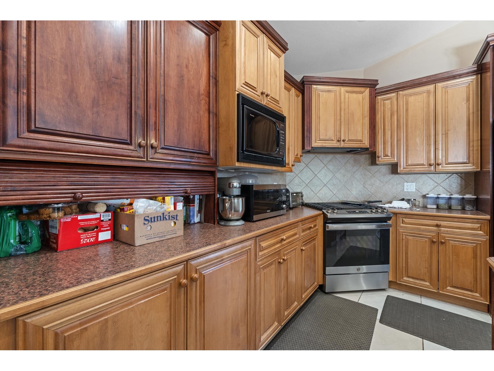 36111 Spyglass Lane, Abbotsford, British Columbia  V3G 2W7 - Photo 12 - R3000319