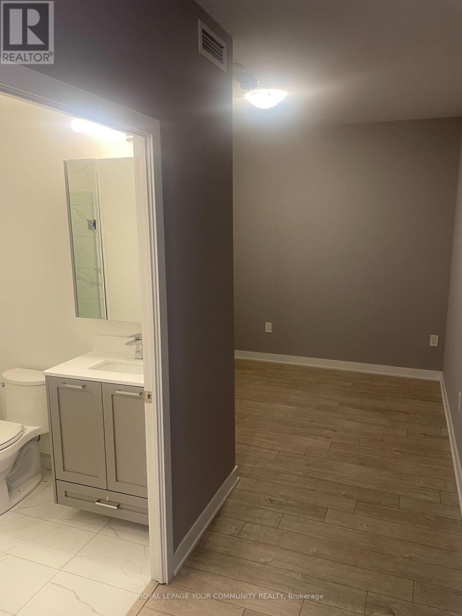 1105 - 120 Eagle Rock Way, Vaughan, Ontario  L6A 5C2 - Photo 3 - N12143060