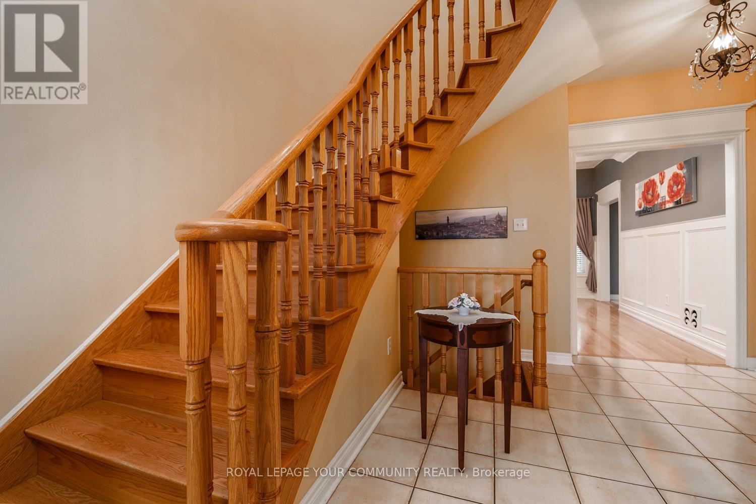 124 Rushbrook Drive, Newmarket, Ontario  L3X 2E4 - Photo 23 - N12143067